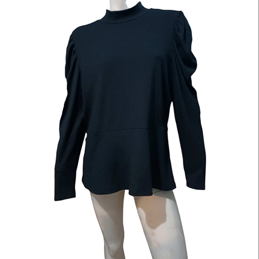 Full circle trend blouse